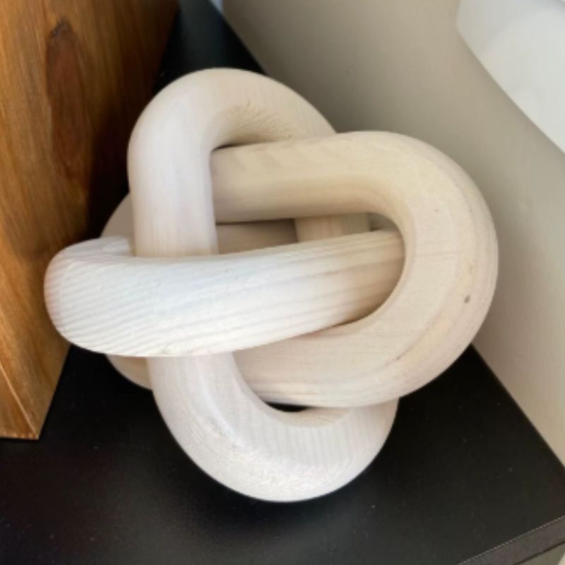 Holzknotendekoration