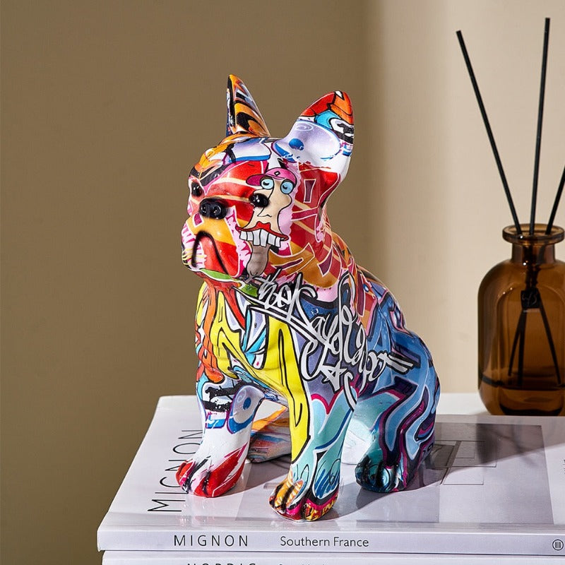 Farbige Bulldoggen-Skulptur