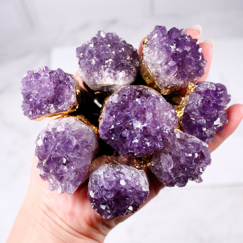 Radiant Stone Wine Stopper