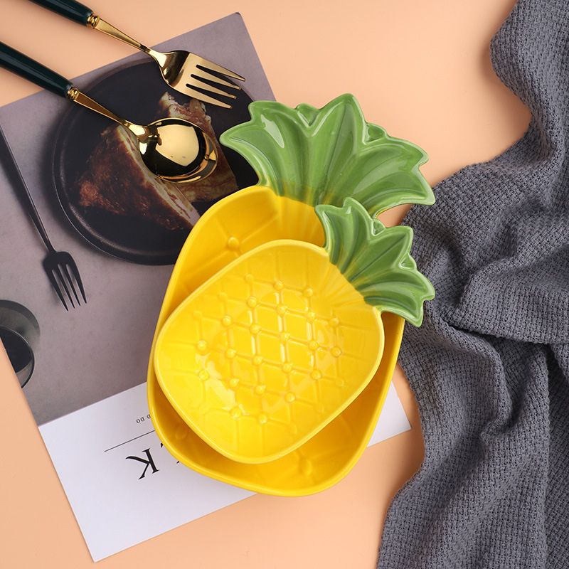 Assiettes en céramique ananas