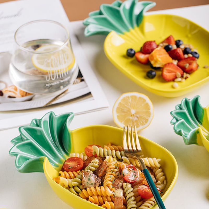 Assiettes en céramique ananas
