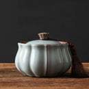 Pot en céramique oriental