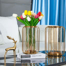 Vase de fleurs radieuses